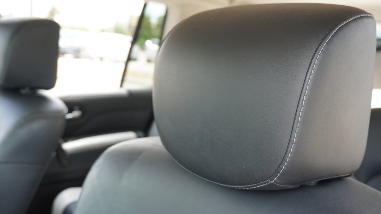 Used 2019 Blue INFINITI LUXE image 24