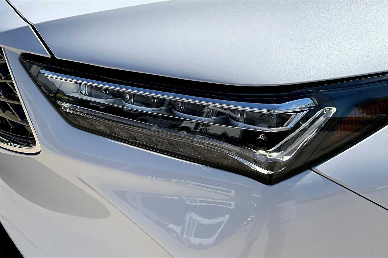 New 2026 Platinum White Pearl Acura w/Technology Package image 13