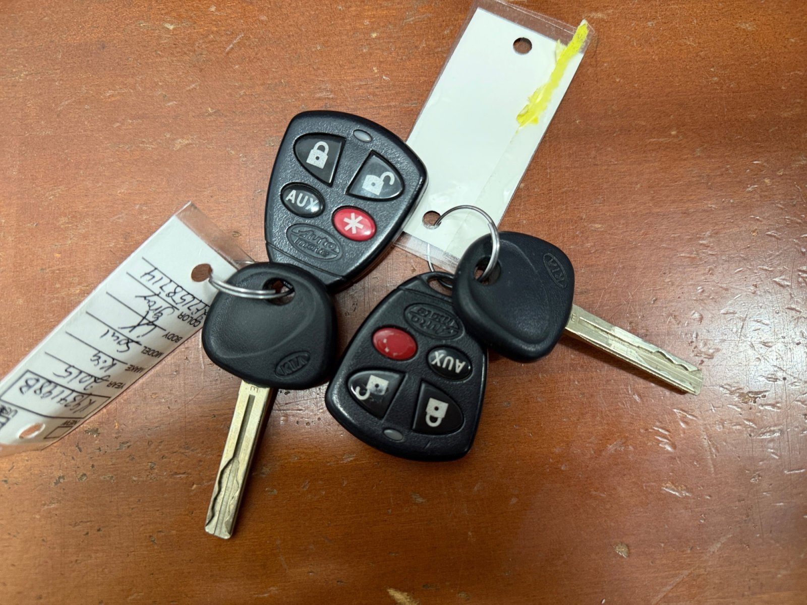 Used 2015 Titanium Gray Kia Base image 36