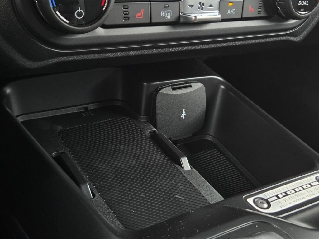 New 2026 Avalanche Gray Ford Big Bend® image 28