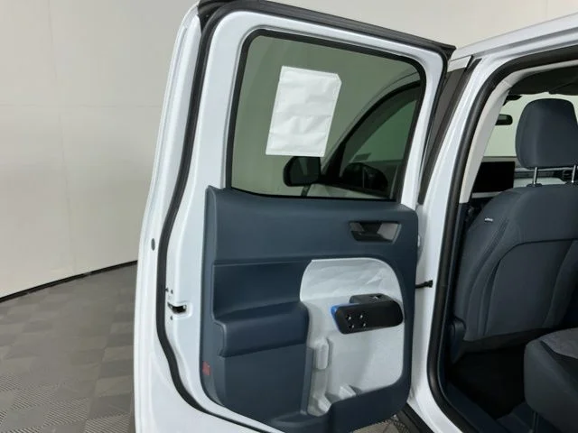 New 2026 Oxford White Ford XLT image 26
