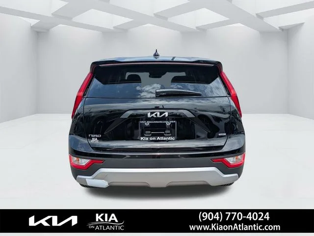 New 2026 Aurora Black Pearl Kia LX image 4