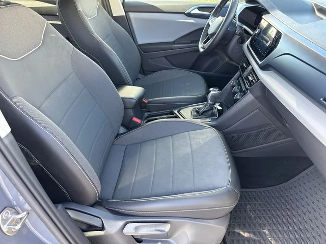 Certified Used 2023 Gray Volkswagen 1.5T SE image 19