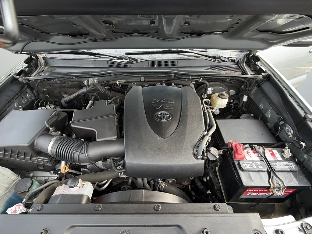 Used 2023 Silver Toyota SR image 34