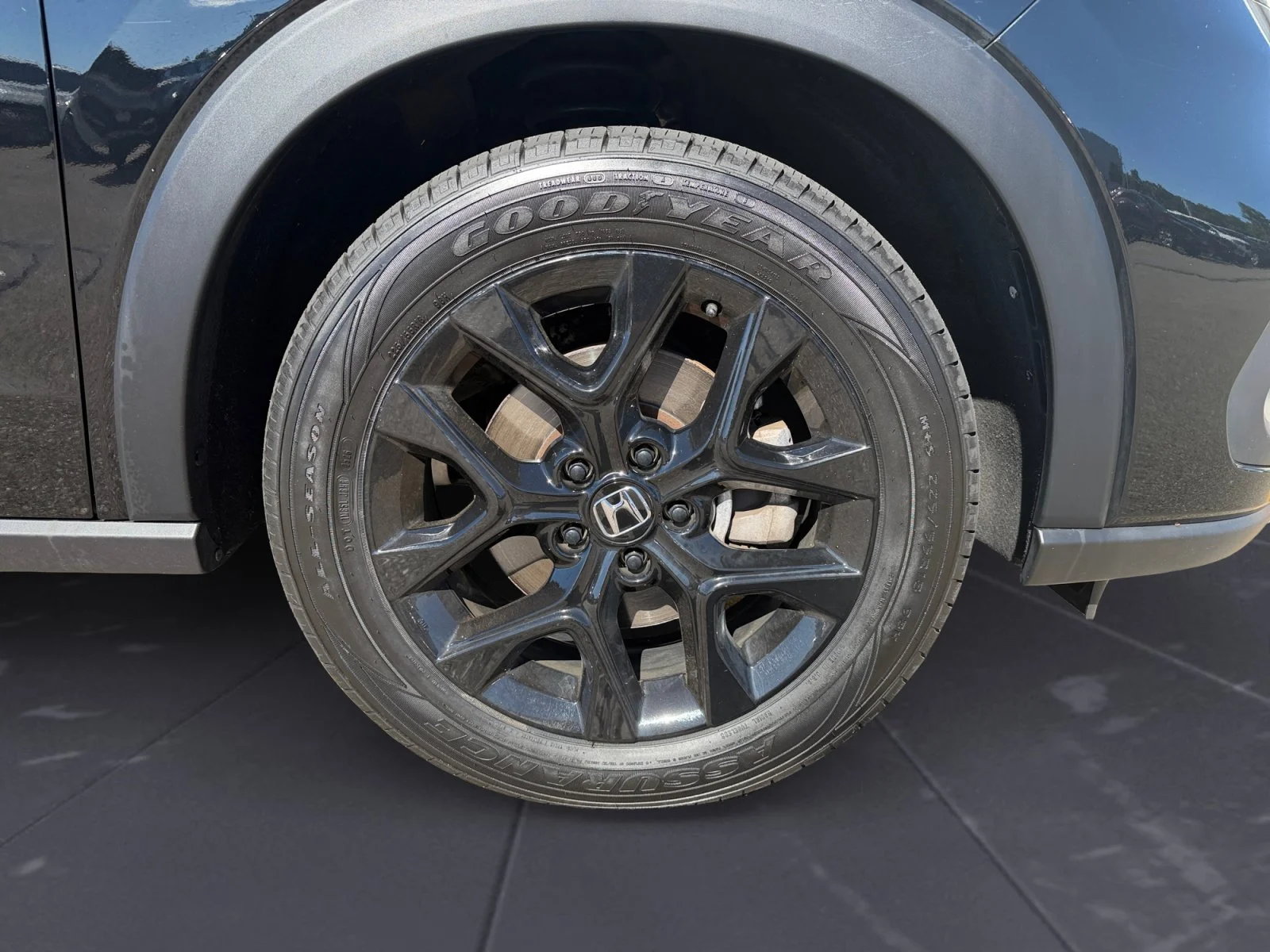 Used 2025 Crystal Black Pearl Honda Sport image 43