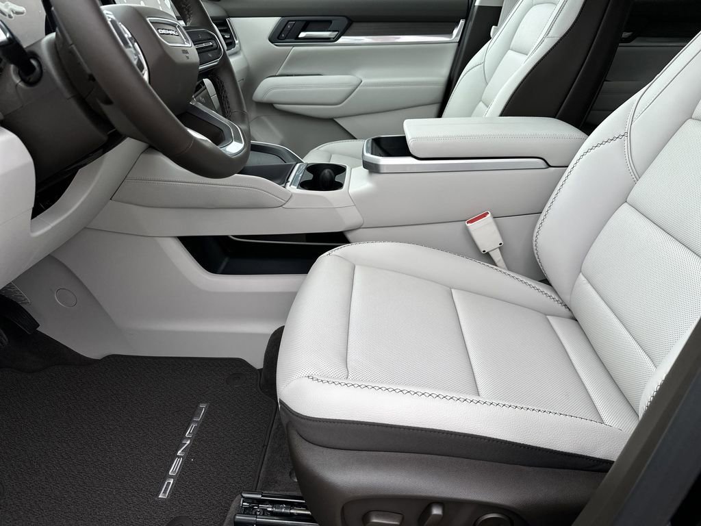 2026 GMC Terrain Denali - Photo 13