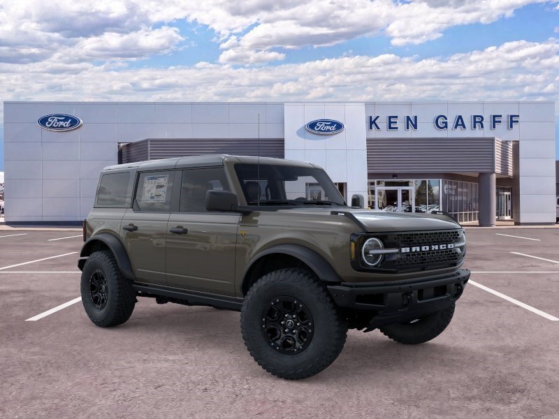 New 2026 Marsh Gray Ford Badlands image 8