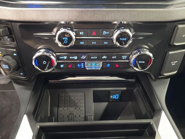 New 2026 Star White Metallic Tri-Coat Ford F-450® Platinum® image 34