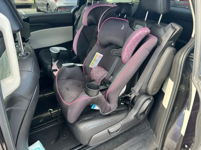 Used 2023 Blue Kia LX Seat Package image 27