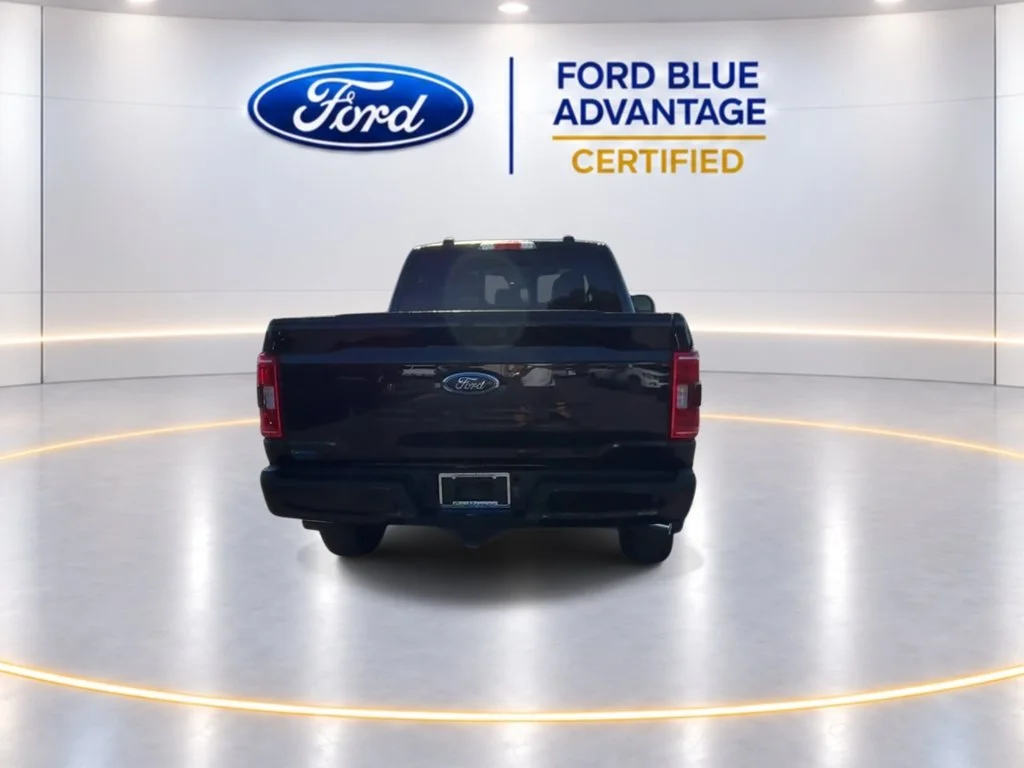 Certified Used 2023 Agate Black Metallic Ford XLT image 8