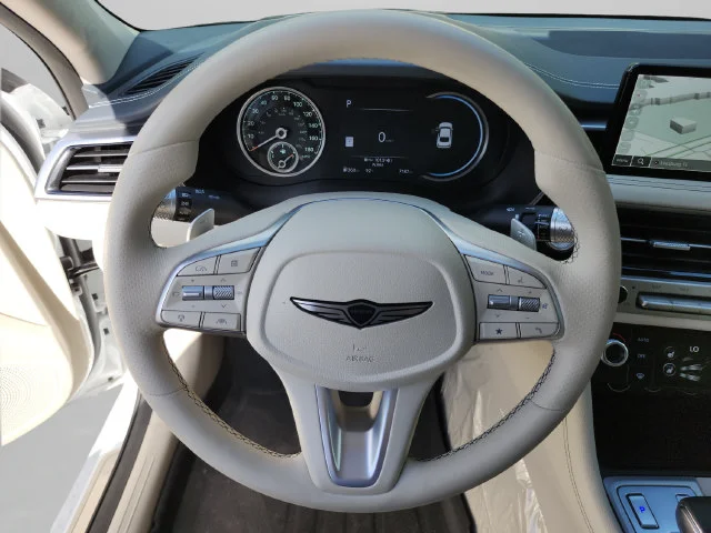 Used 2026 White Genesis 2.5T Prestige image 35