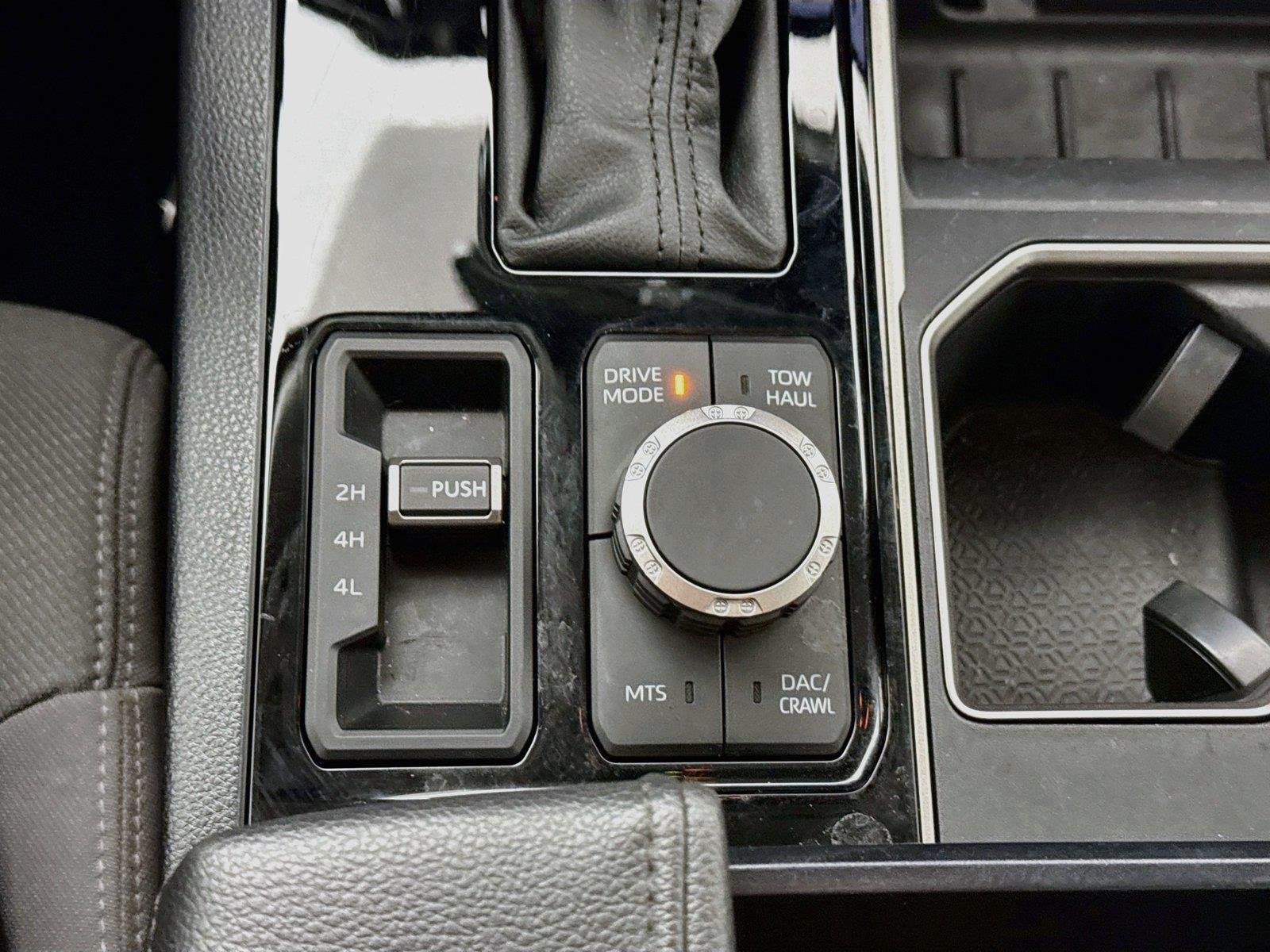 Used 2024 Ice Cap Toyota SR5 image 26