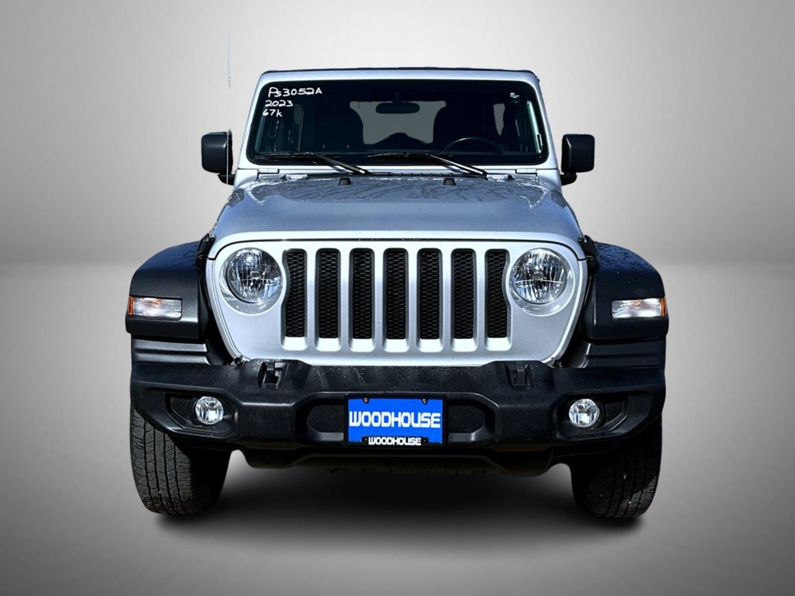 Certified Used 2023 Silver Jeep Sport S image 2