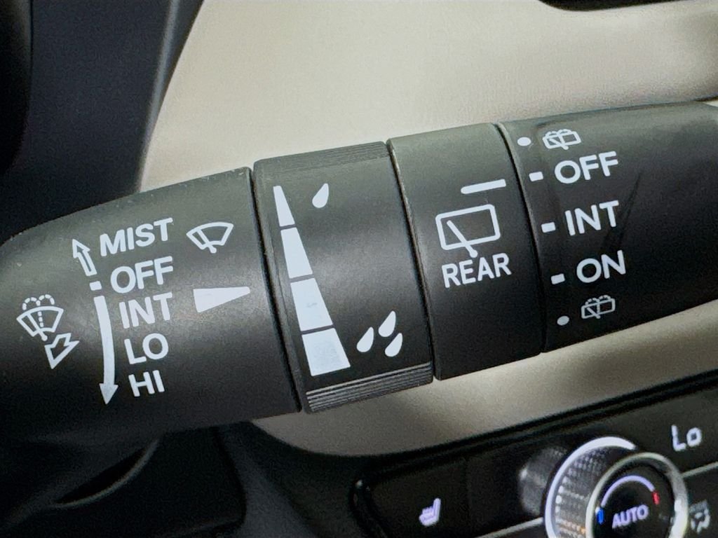 2026 Honda HR-V EX-L - Photo 13