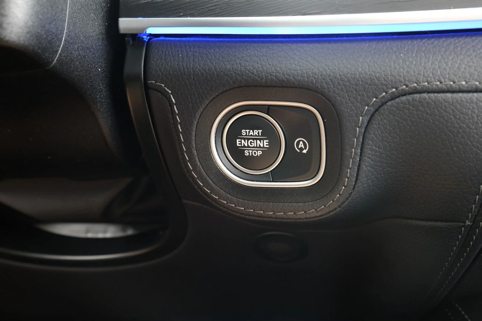 Used 2024 White Mercedes-Benz GLE 450 image 18