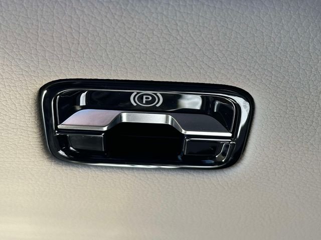New 2026 Nautical Blue Metallic Mercedes-Benz S 580 image 21