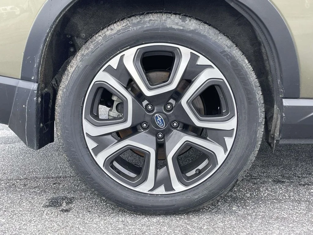 2023 Subaru Ascent Limited - Photo 31