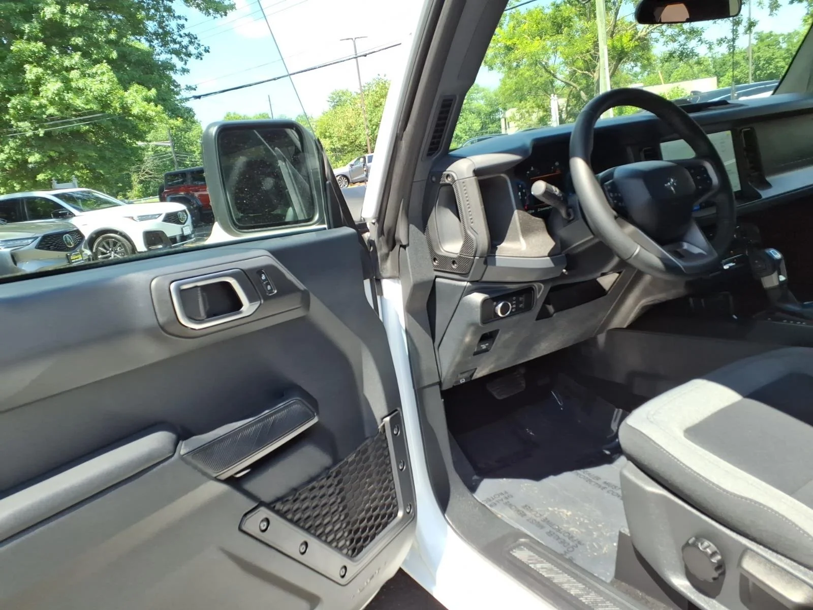 2025 Ford Bronco 4-Door Big Bend - Photo 18