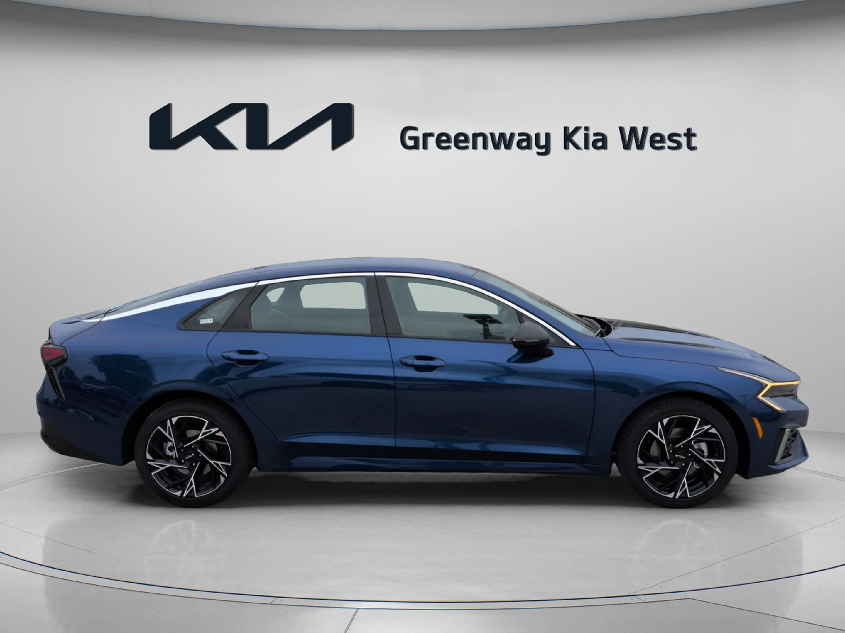 New 2026 Yacht Blue Kia GT-Line image 9