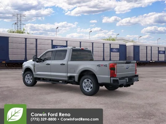 New 2026 Avalanche Ford XLT image 4