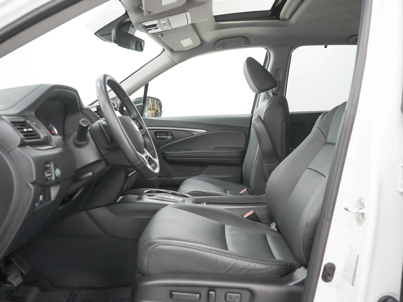 Used 2022  Honda 5D WAGON SE 4WD image 24