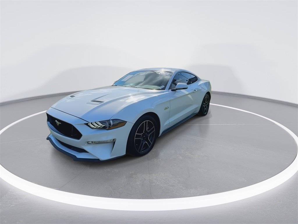 2019 Ford Mustang GT Premium photo 4