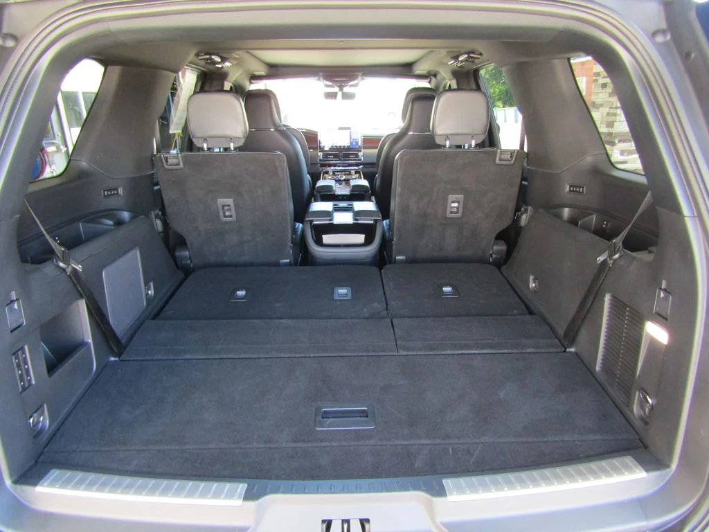 Used 2023 Starlight Lincoln Reserve image 39