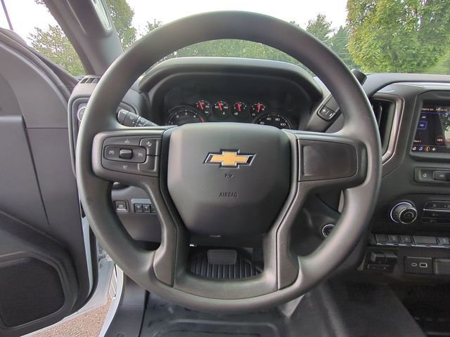 New 2025 Summit White Chevrolet Work Truck image 32
