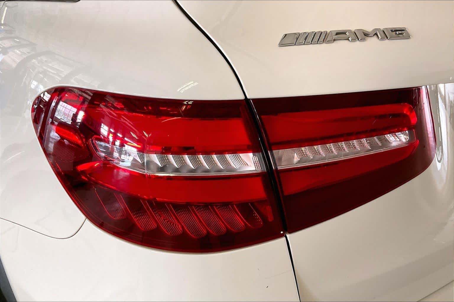 Used 2018 Polar White Mercedes-Benz AMG® GLC 43 image 26