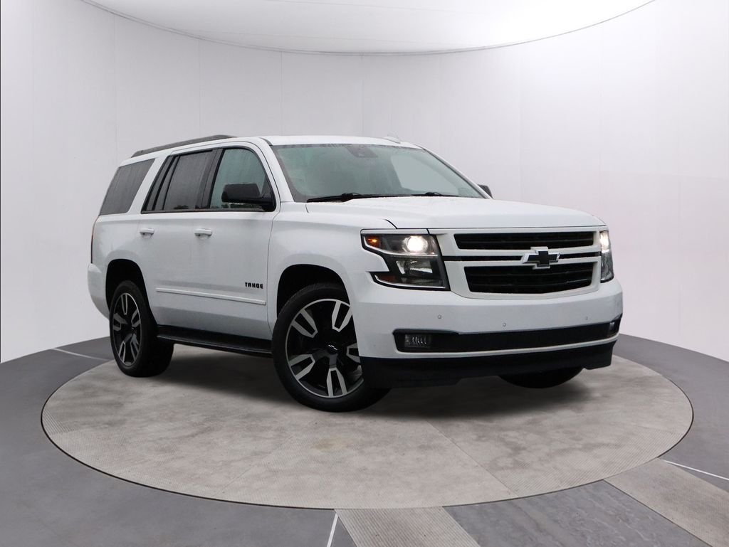 2020 Chevrolet Tahoe Premier photo 2