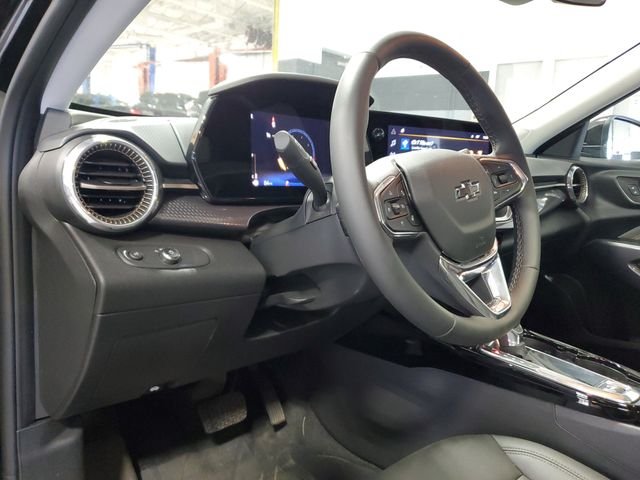 Used 2025 Black Chevrolet ACTIV image 15