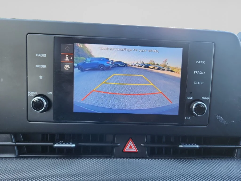Used 2023 Black Kia LX image 21