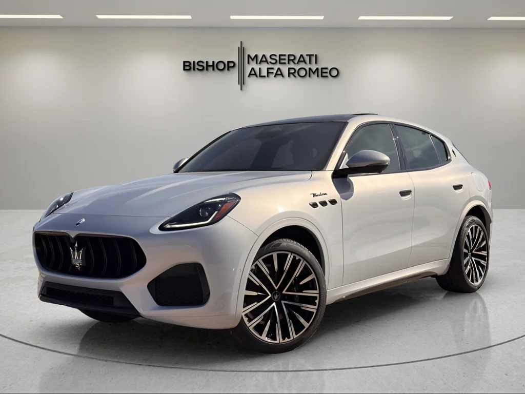 New 2025 White Maserati Modena image 4