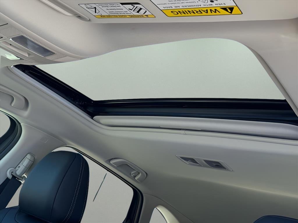 2025 Mazda CX-5 S Preferred package - Photo 21