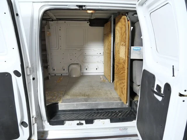 Used 2012 White Ford Commercial image 12