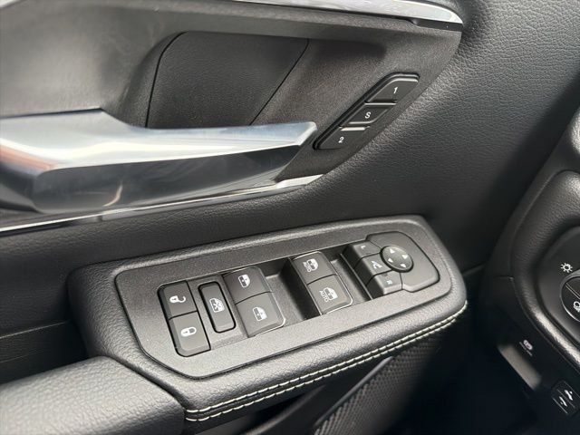 New 2026 Forged Blue Metallic Exterior Paint RAM Laramie image 23