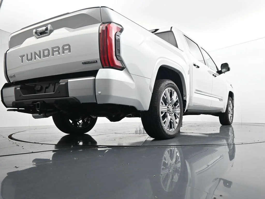 New 2026 Wind Chill Pearl <sup>1</sup> Toyota Tundra Capstone image 32