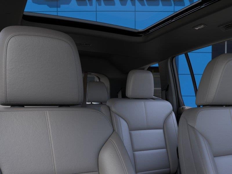New 2026 Summit White GMC Elevation image 24