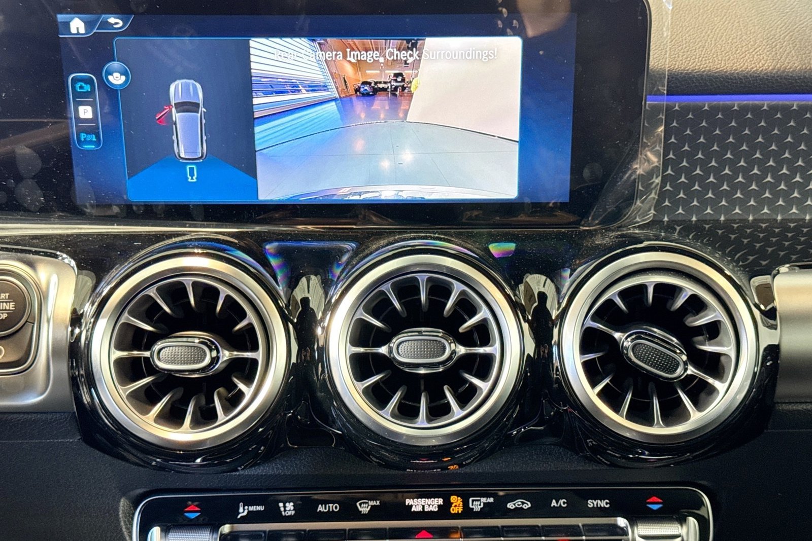 New 2026 Mountain Grey Metallic Mercedes-Benz GLB 250 image 13