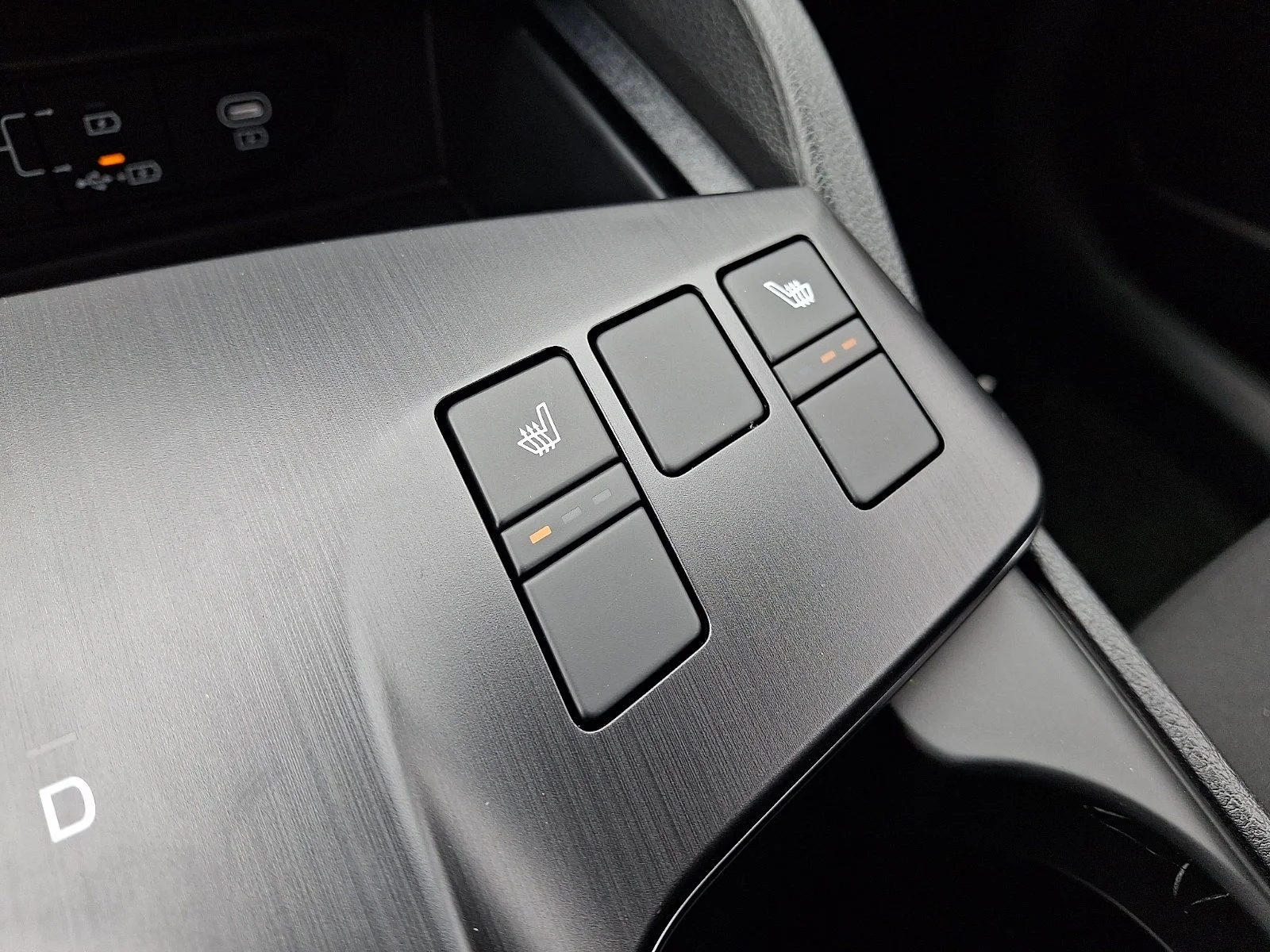 New 2027 White Kia S image 20