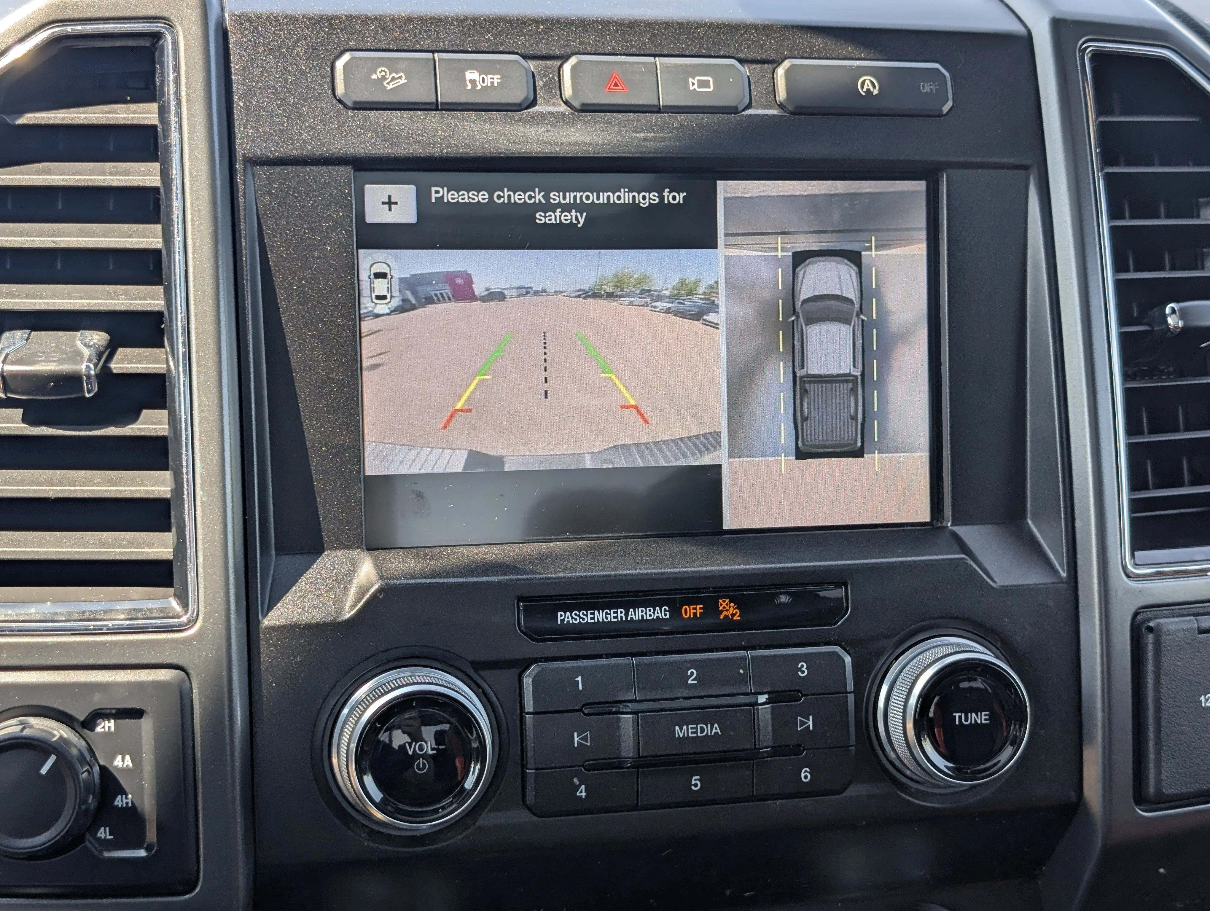 Used 2019 Oxford White Ford XL 4WD SuperCrew 5.5