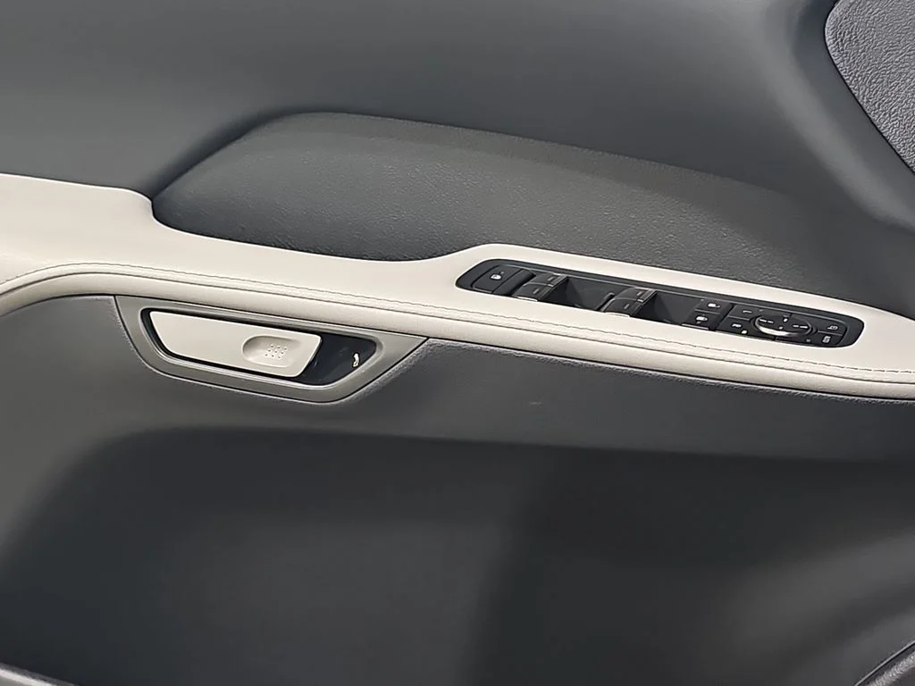 Used 2024 Black Lexus 350 Premium image 30