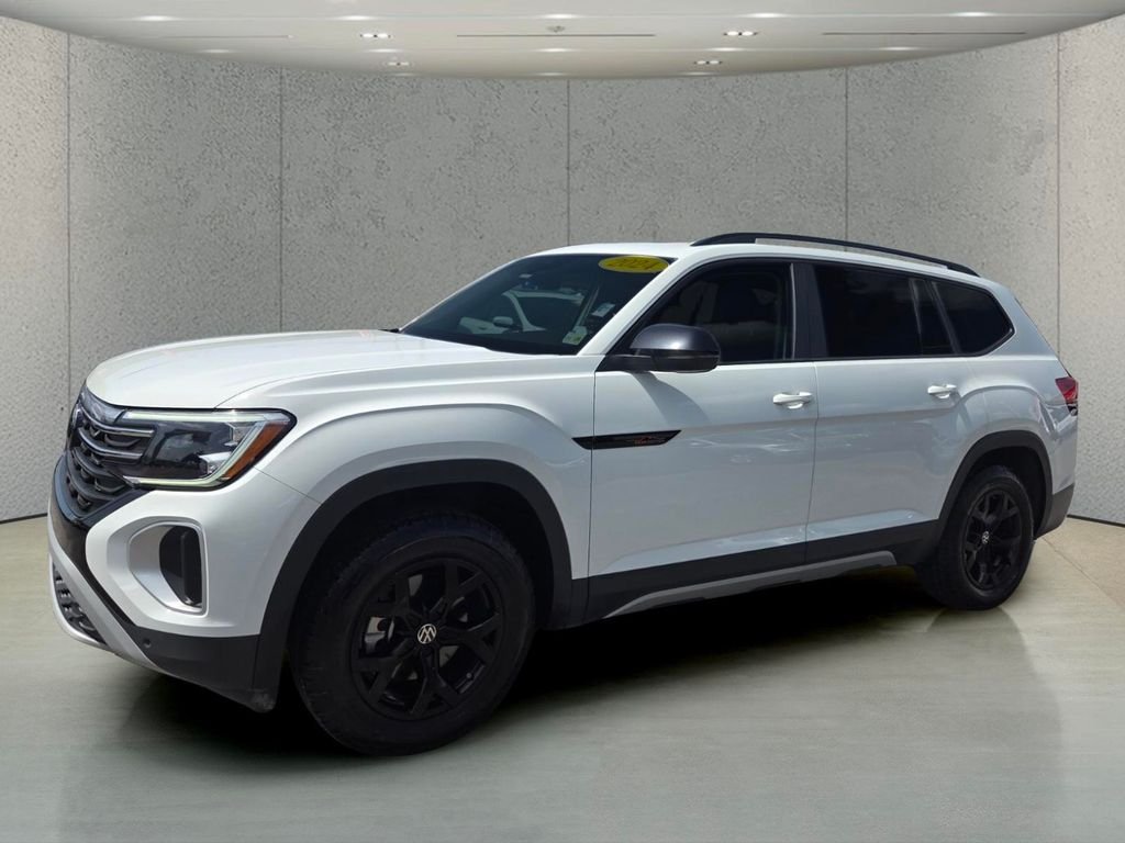 2024 Volkswagen Atlas 2.0T Peak Edition SE W/Technology