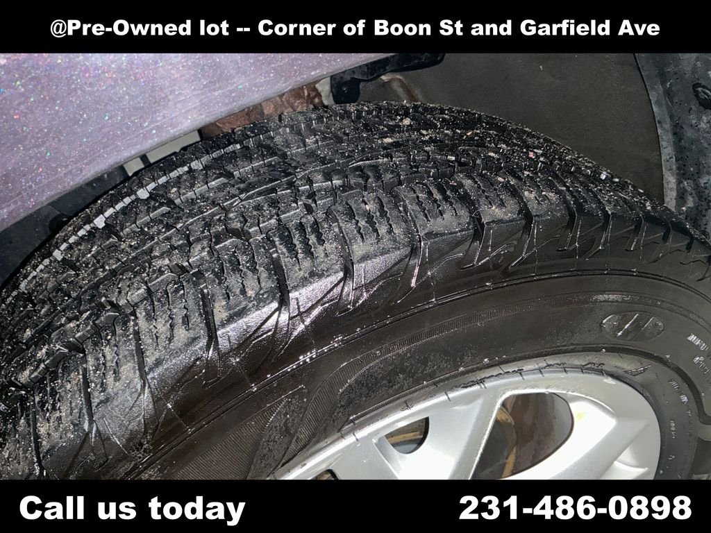 Used 2011 Black Nissan SV image 7