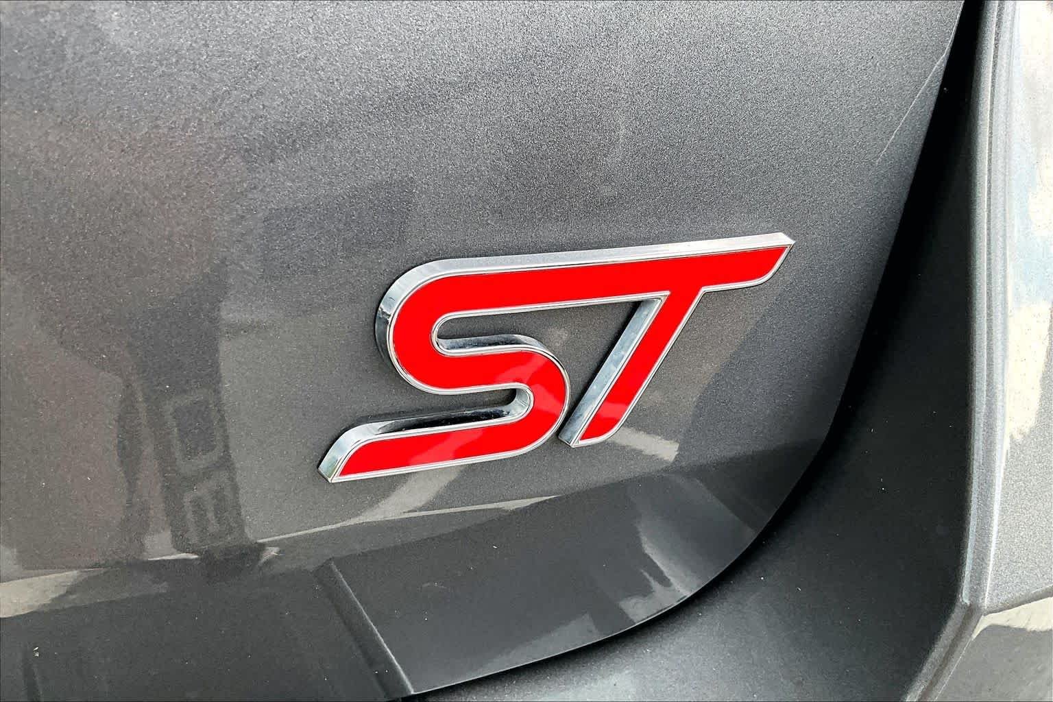 Used 2021 Carbonized Gray Ford ST image 16