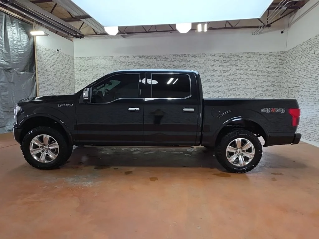 Used 2020 Black Ford Platinum image 4