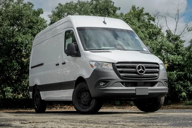 2026 Mercedes-Benz Sprinter 2500 Cargo 144 WB