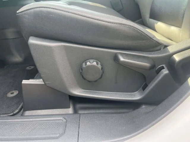 Certified Used 2024 Oxford White Ford Big Bend image 19