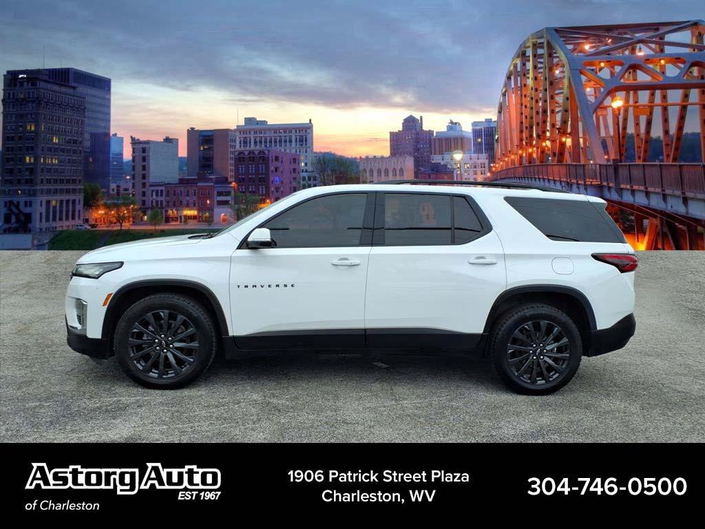 Used 2023 Summit White Chevrolet RS image 6
