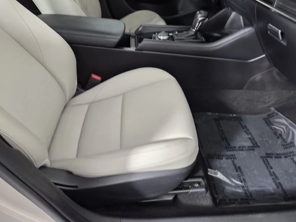 2022 Mazda Mazda3 Turbo - Photo 33